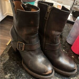 Freebird Carlito boot in distressed Black Leather Size 7